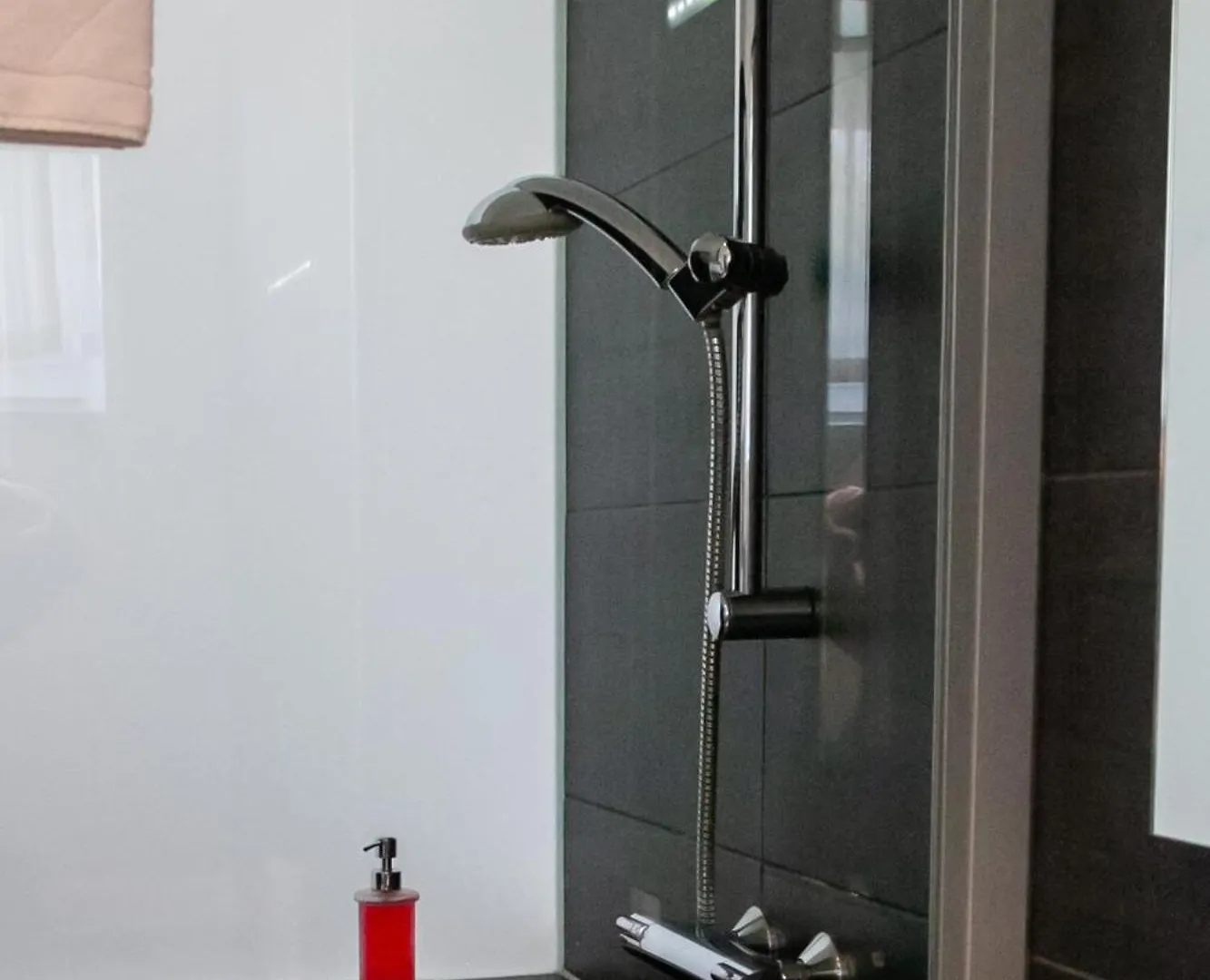 Aparthotel Studios + Graz