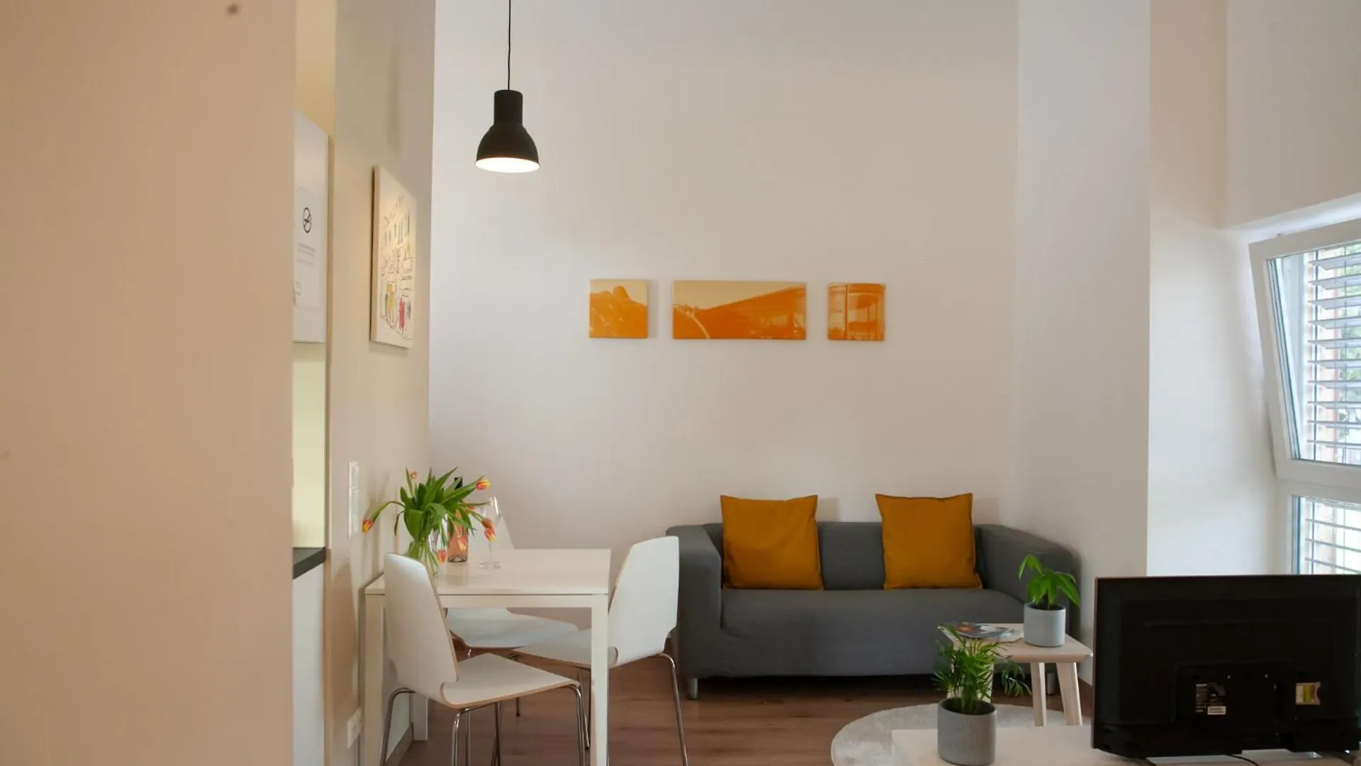 *** Lägenhetshotell Studios + Graz Österrike